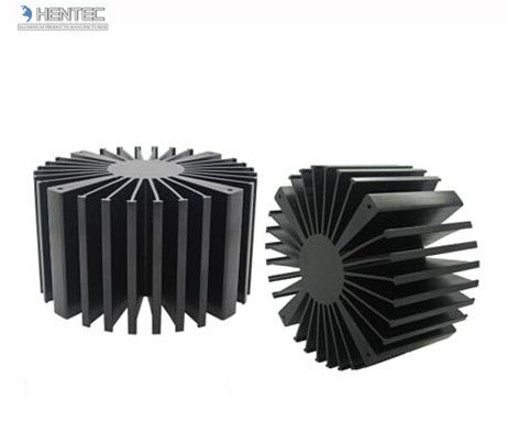 Σχεδιαγράμματα εξώθησης αλουμινίου Heatsink ιδιοσυγκρασίας T4 T5 T6 με το Μαύρο που υποβάλλεται σε ανοδική οξείδωση