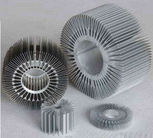 Προσαρμοσμένα cOem σχεδιαγράμματα εξώθησης Heatsink αργιλίου των οδηγήσεων, Heatsink/θερμαντικό σώμα