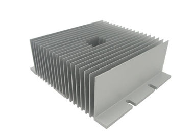 Ανθεκτικό Punching σχεδιαγραμμάτων εξώθησης Heatsink αλουμινίου/διάτρυση
